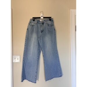 Fashion Nova Light Wash Wide Leg Cutoff Raw Hem Denim Jeans Womens Juniors 9